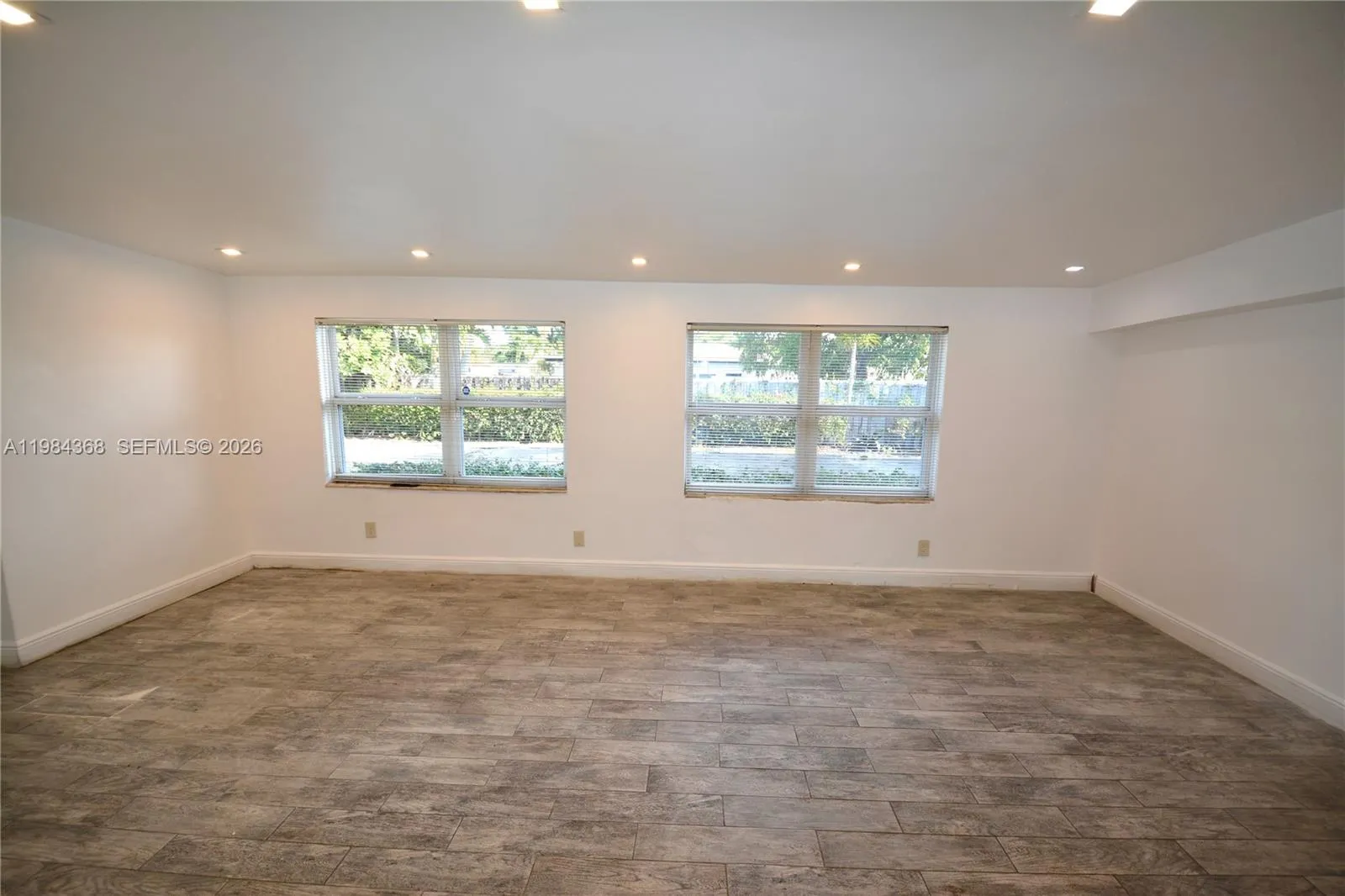 16921 Ne 6th Ave, North Miami Beach, Florida 33162, North Miami Beach, Florida 33162, ,Commercial Lease,For Rent,16921 Ne 6th Ave, North Miami Beach, Florida 33162,A11984368