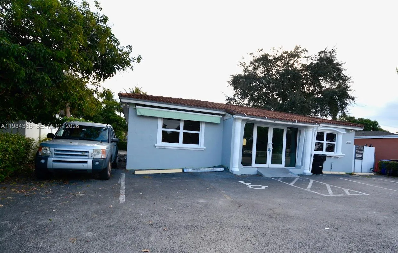 16921 Ne 6th Ave, North Miami Beach, Florida 33162, North Miami Beach, Florida 33162, ,Commercial Lease,For Rent,16921 Ne 6th Ave, North Miami Beach, Florida 33162,A11984368