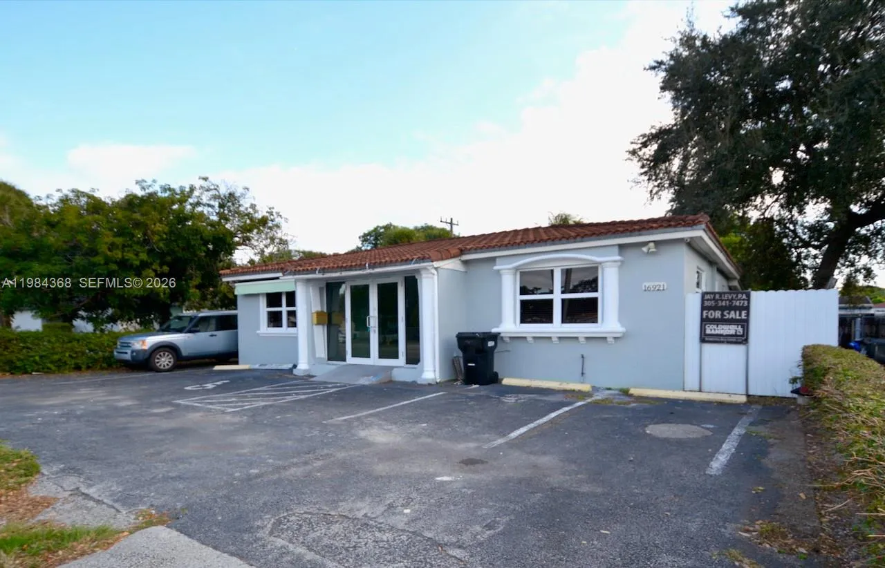 16921 Ne 6th Ave, North Miami Beach, Florida 33162, North Miami Beach, Florida 33162, ,Commercial Lease,For Rent,16921 Ne 6th Ave, North Miami Beach, Florida 33162,A11984368