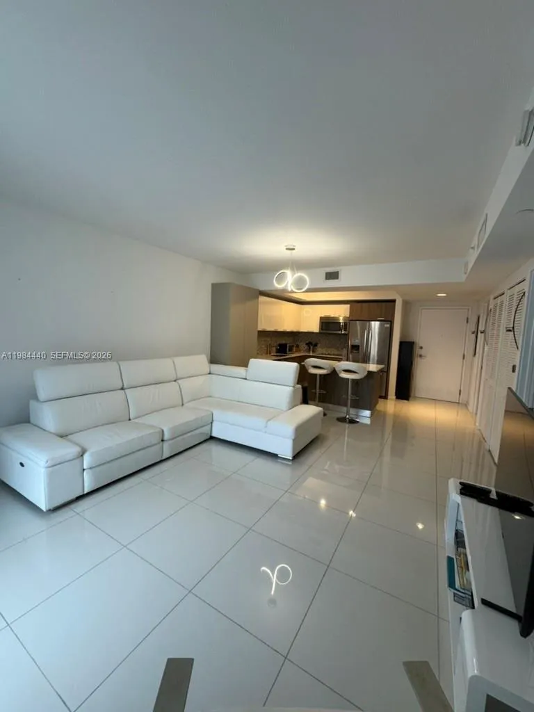 5252 Nw 85th Ave 1407, Doral, Florida 33166, Doral, Florida 33166, 1 Bedroom Bedrooms, ,1 BathroomBathrooms,Residential Lease,For Rent,5252 Nw 85th Ave 1407, Doral, Florida 33166,A11984440