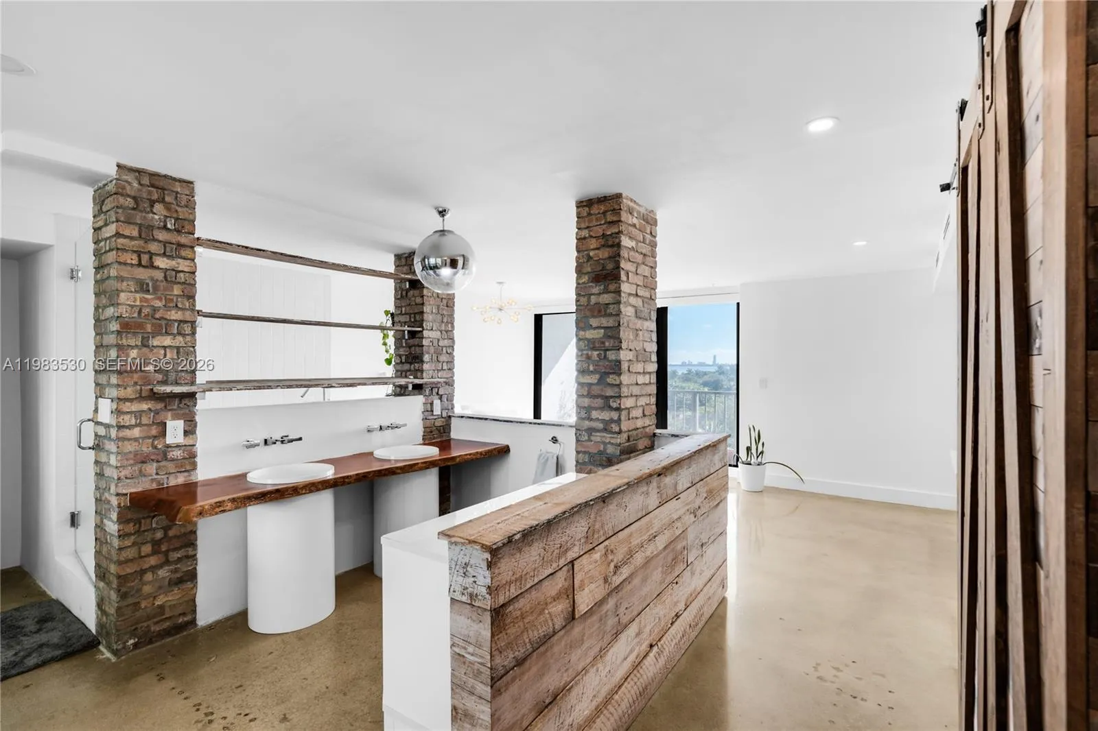 5701 Biscayne Blvd Ph-9, Miami, Florida 33137, Miami, Florida 33137, 4 Bedrooms Bedrooms, ,3 BathroomsBathrooms,Residential Lease,For Rent,5701 Biscayne Blvd Ph-9, Miami, Florida 33137,A11983530