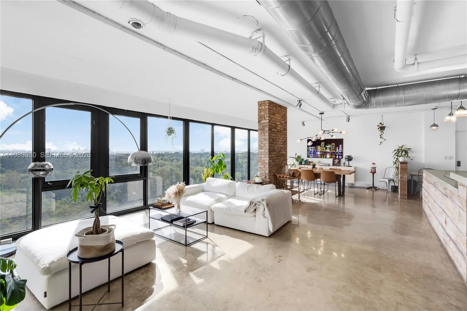 5701 Biscayne Blvd Ph-9, Miami, Florida 33137, Miami, Florida 33137, 4 Bedrooms Bedrooms, ,3 BathroomsBathrooms,Residential Lease,For Rent,5701 Biscayne Blvd Ph-9, Miami, Florida 33137,A11983530