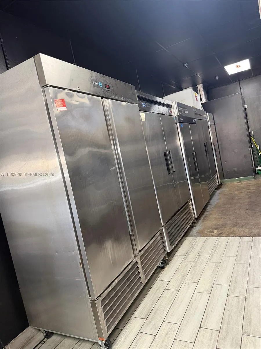 9610 Pines Blvd, Pembroke Pines, Florida 33024, Pembroke Pines, Florida 33024, ,Business Opportunity,For Sale,9610 Pines Blvd, Pembroke Pines, Florida 33024,A11983098