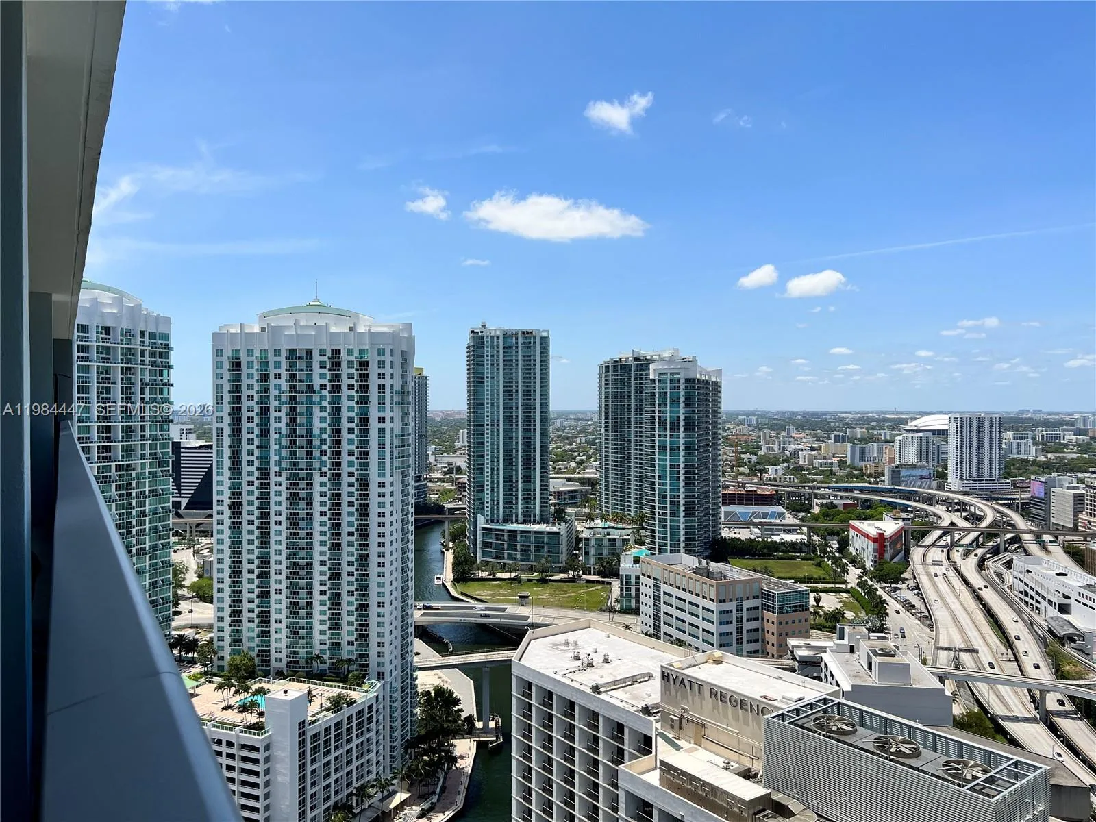 200 Biscayne Boulevard Way 3610, Miami, Florida 33, Miami, Florida 33131, 1 Bedroom Bedrooms, ,1 BathroomBathrooms,Residential Lease,For Rent,200 Biscayne Boulevard Way 3610, Miami, Florida 33,A11984447