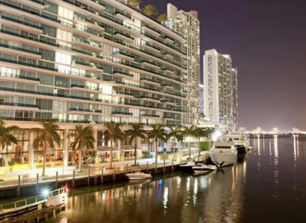 200 Biscayne Boulevard Way 3610, Miami, Florida 33, Miami, Florida 33131, 1 Bedroom Bedrooms, ,1 BathroomBathrooms,Residential Lease,For Rent,200 Biscayne Boulevard Way 3610, Miami, Florida 33,A11984447