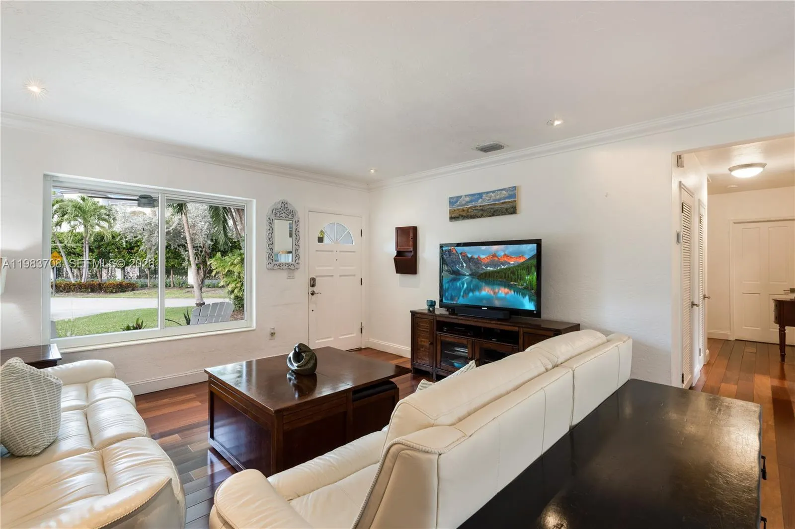 310 Greenwood Dr, Key Biscayne, Florida 33149, Key Biscayne, Florida 33149, 3 Bedrooms Bedrooms, ,2 BathroomsBathrooms,Residential,For Sale,310 Greenwood Dr, Key Biscayne, Florida 33149,A11983708