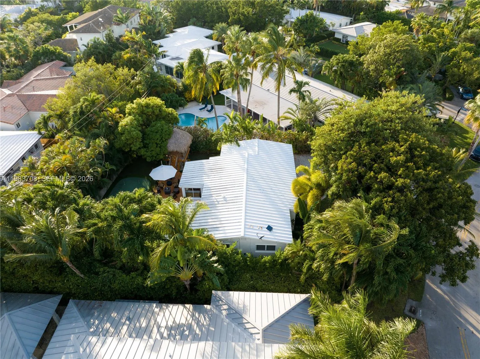 310 Greenwood Dr, Key Biscayne, Florida 33149, Key Biscayne, Florida 33149, 3 Bedrooms Bedrooms, ,2 BathroomsBathrooms,Residential,For Sale,310 Greenwood Dr, Key Biscayne, Florida 33149,A11983708