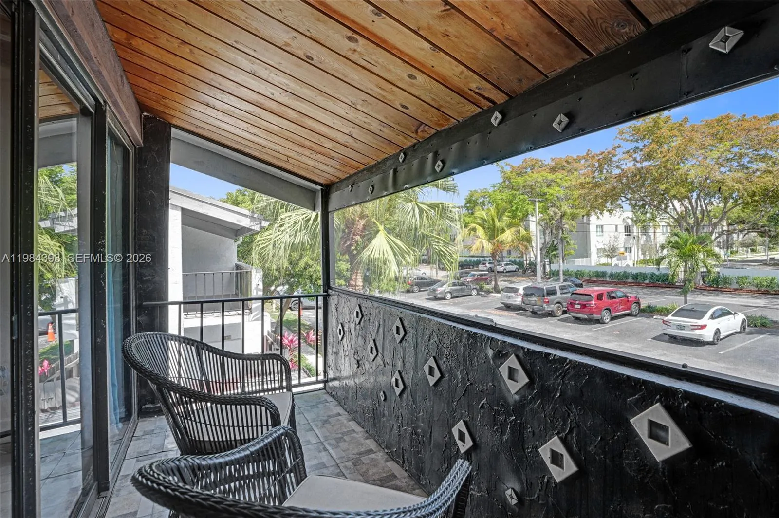 19220 Ne 25th Ave 271b, Miami, Florida 33180, Miami, Florida 33180, 3 Bedrooms Bedrooms, ,2 BathroomsBathrooms,Residential,For Sale,19220 Ne 25th Ave 271b, Miami, Florida 33180,A11984393