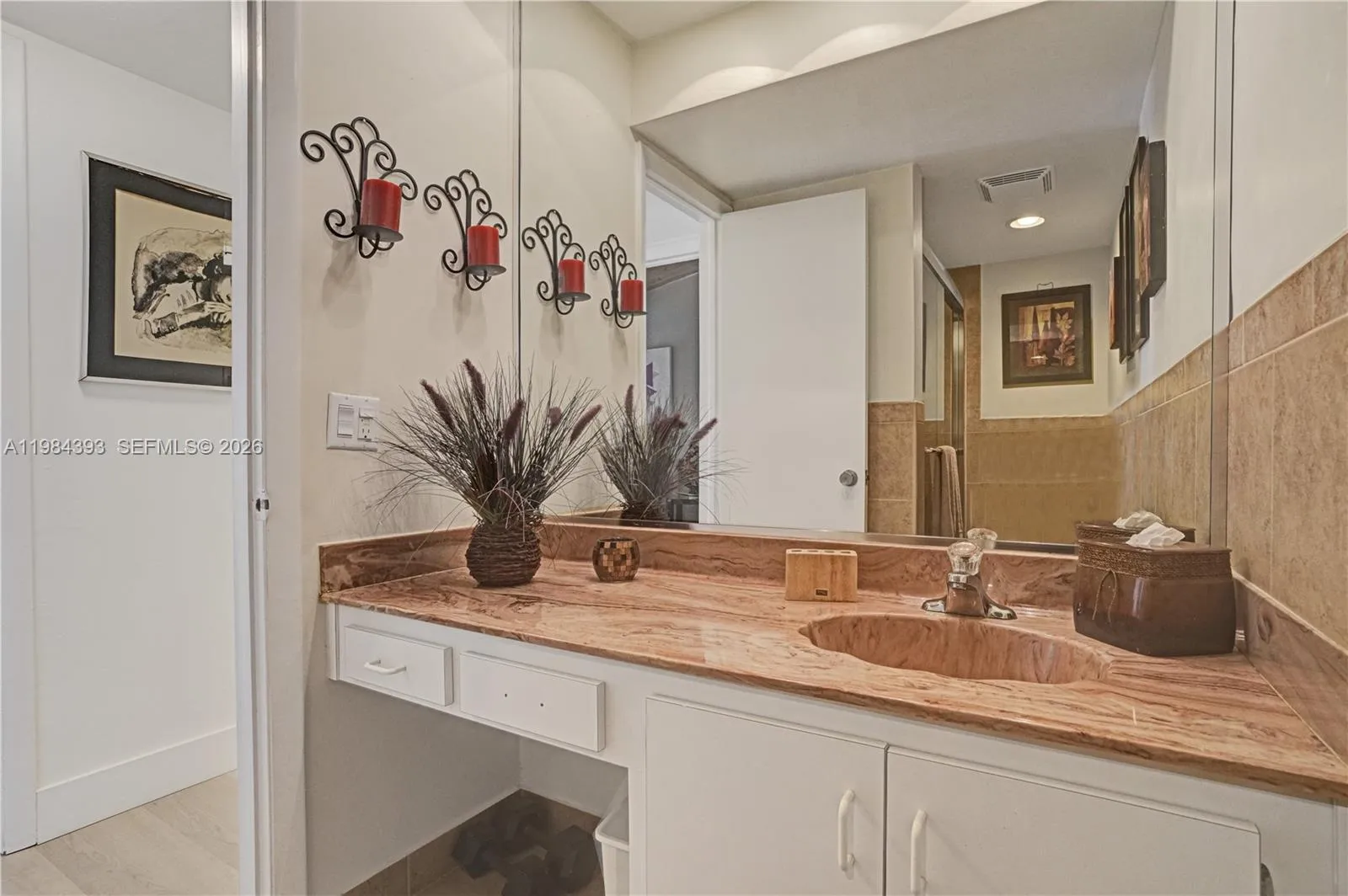 19220 Ne 25th Ave 271b, Miami, Florida 33180, Miami, Florida 33180, 3 Bedrooms Bedrooms, ,2 BathroomsBathrooms,Residential,For Sale,19220 Ne 25th Ave 271b, Miami, Florida 33180,A11984393