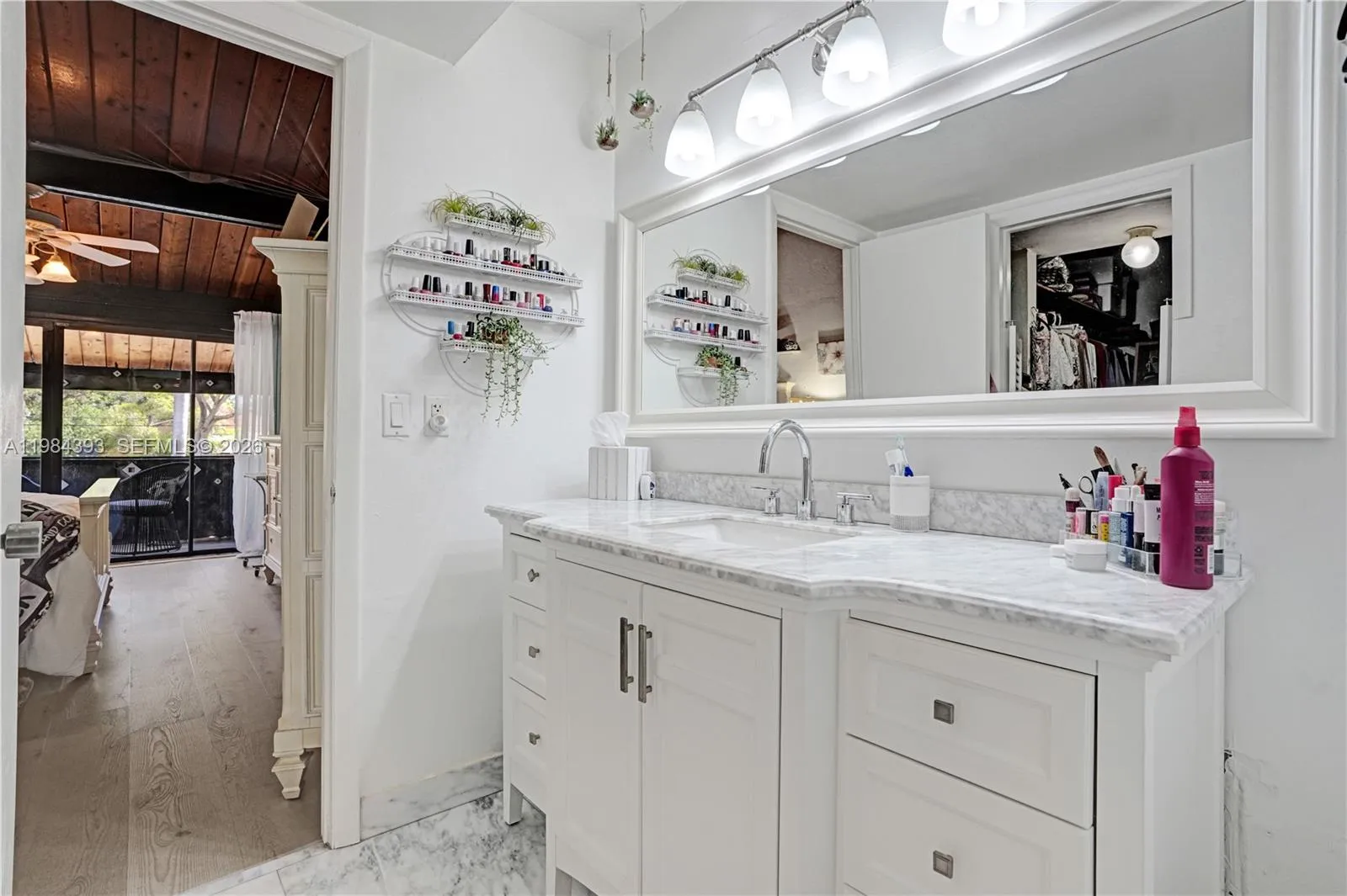 19220 Ne 25th Ave 271b, Miami, Florida 33180, Miami, Florida 33180, 3 Bedrooms Bedrooms, ,2 BathroomsBathrooms,Residential,For Sale,19220 Ne 25th Ave 271b, Miami, Florida 33180,A11984393