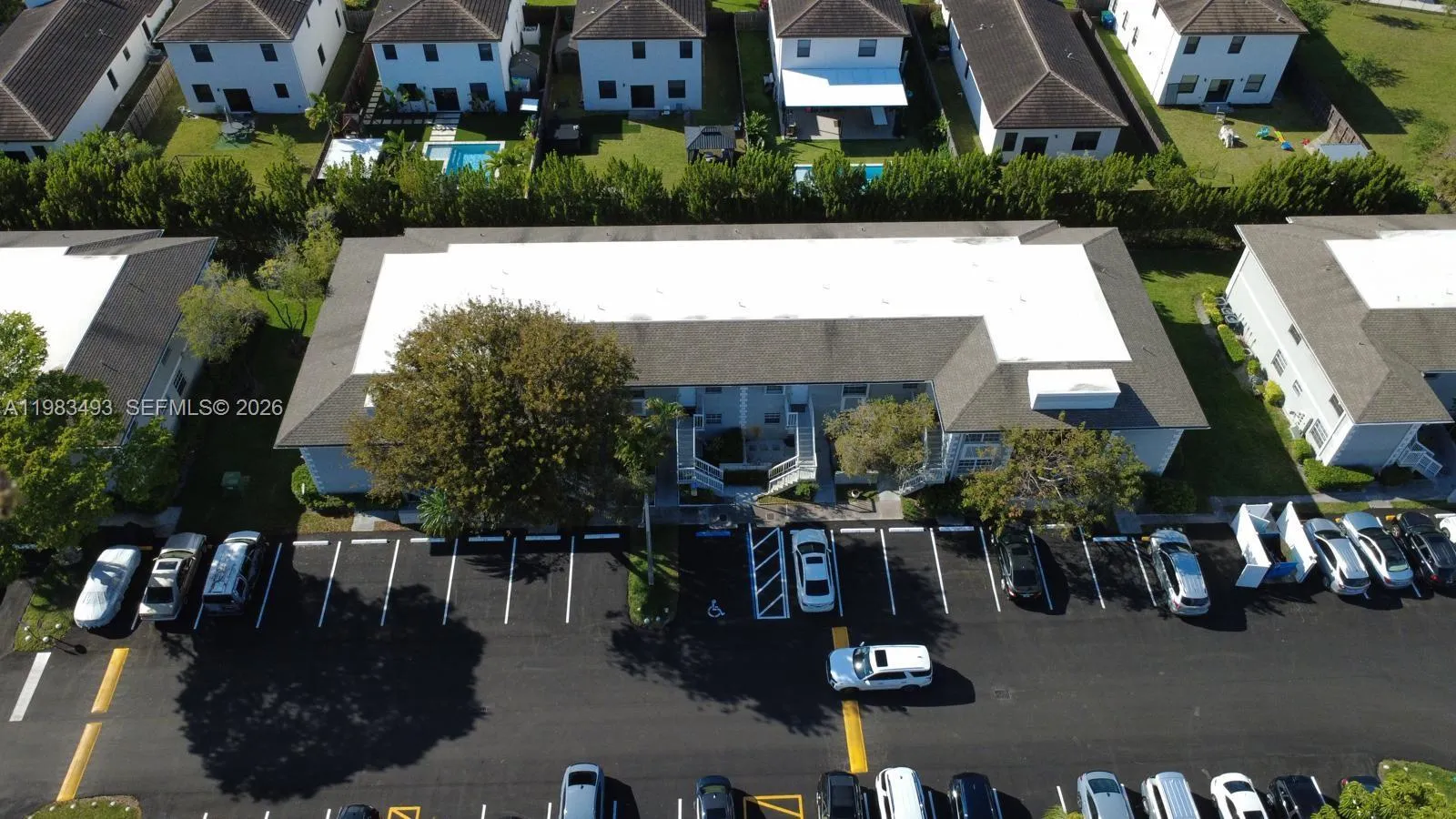 426 Ne 210th Cir Ter 101-2, Miami, Florida 33179, Miami, Florida 33179, 3 Bedrooms Bedrooms, ,2 BathroomsBathrooms,Residential,For Sale,426 Ne 210th Cir Ter 101-2, Miami, Florida 33179,A11983493