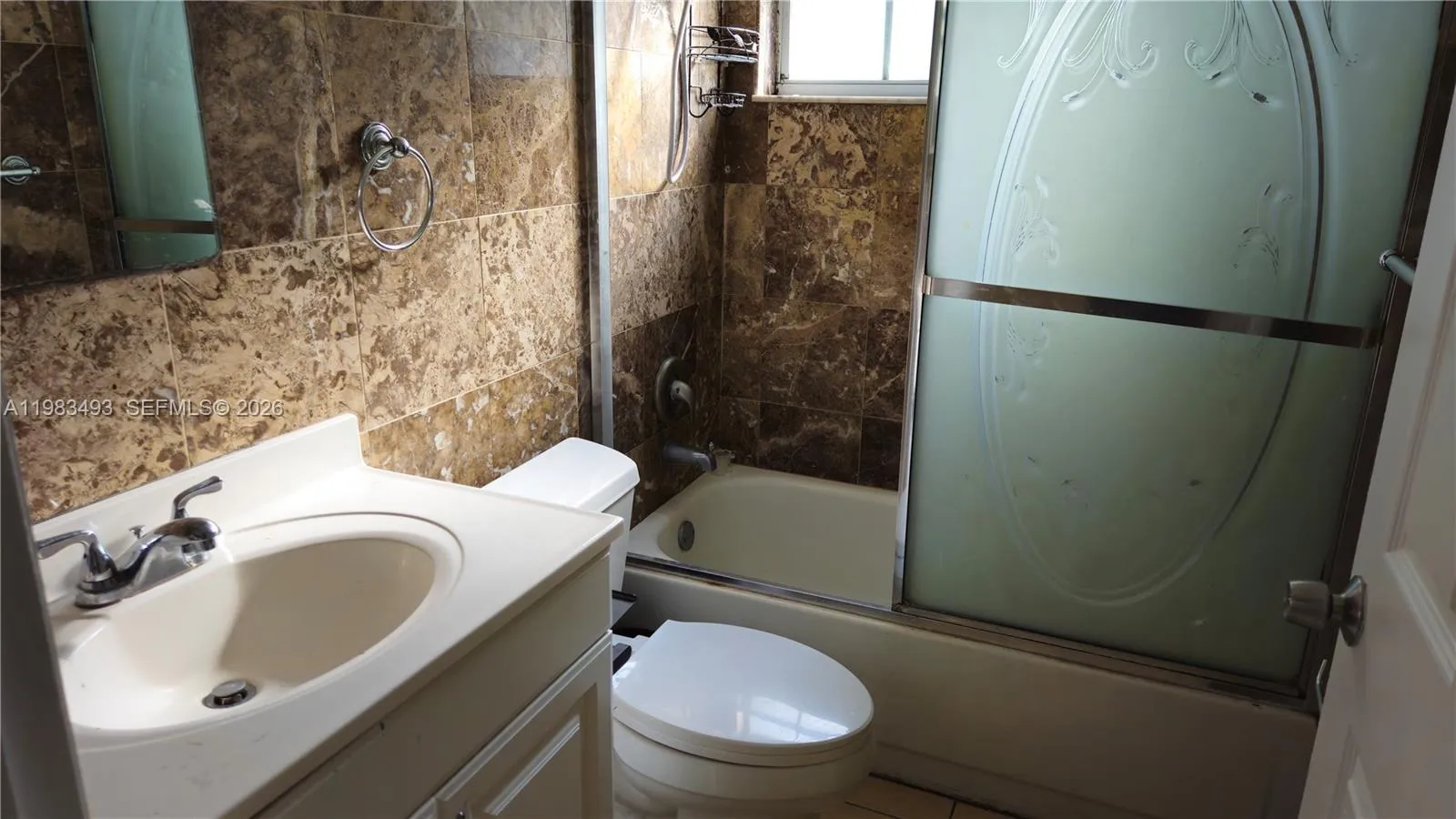 426 Ne 210th Cir Ter 101-2, Miami, Florida 33179, Miami, Florida 33179, 3 Bedrooms Bedrooms, ,2 BathroomsBathrooms,Residential,For Sale,426 Ne 210th Cir Ter 101-2, Miami, Florida 33179,A11983493