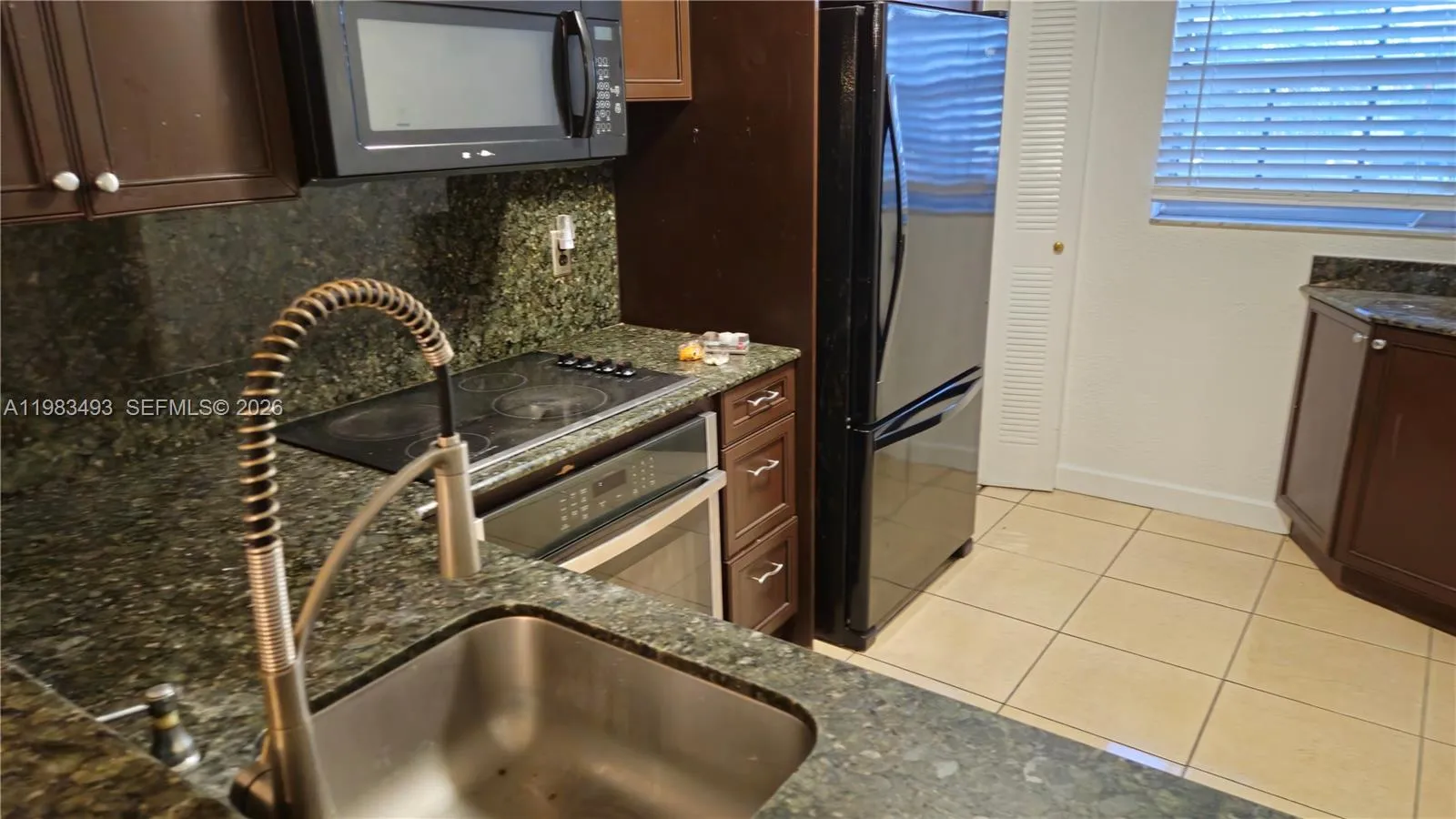 426 Ne 210th Cir Ter 101-2, Miami, Florida 33179, Miami, Florida 33179, 3 Bedrooms Bedrooms, ,2 BathroomsBathrooms,Residential,For Sale,426 Ne 210th Cir Ter 101-2, Miami, Florida 33179,A11983493