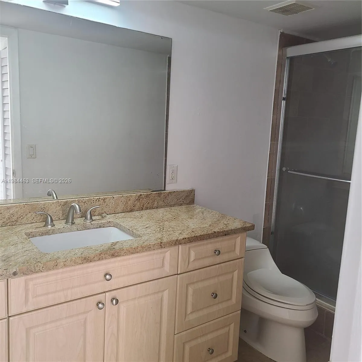 8245 Lake Dr 406, Doral, Florida 33166, Doral, Florida 33166, 1 Bedroom Bedrooms, ,1 BathroomBathrooms,Residential Lease,For Rent,8245 Lake Dr 406, Doral, Florida 33166,A11984463
