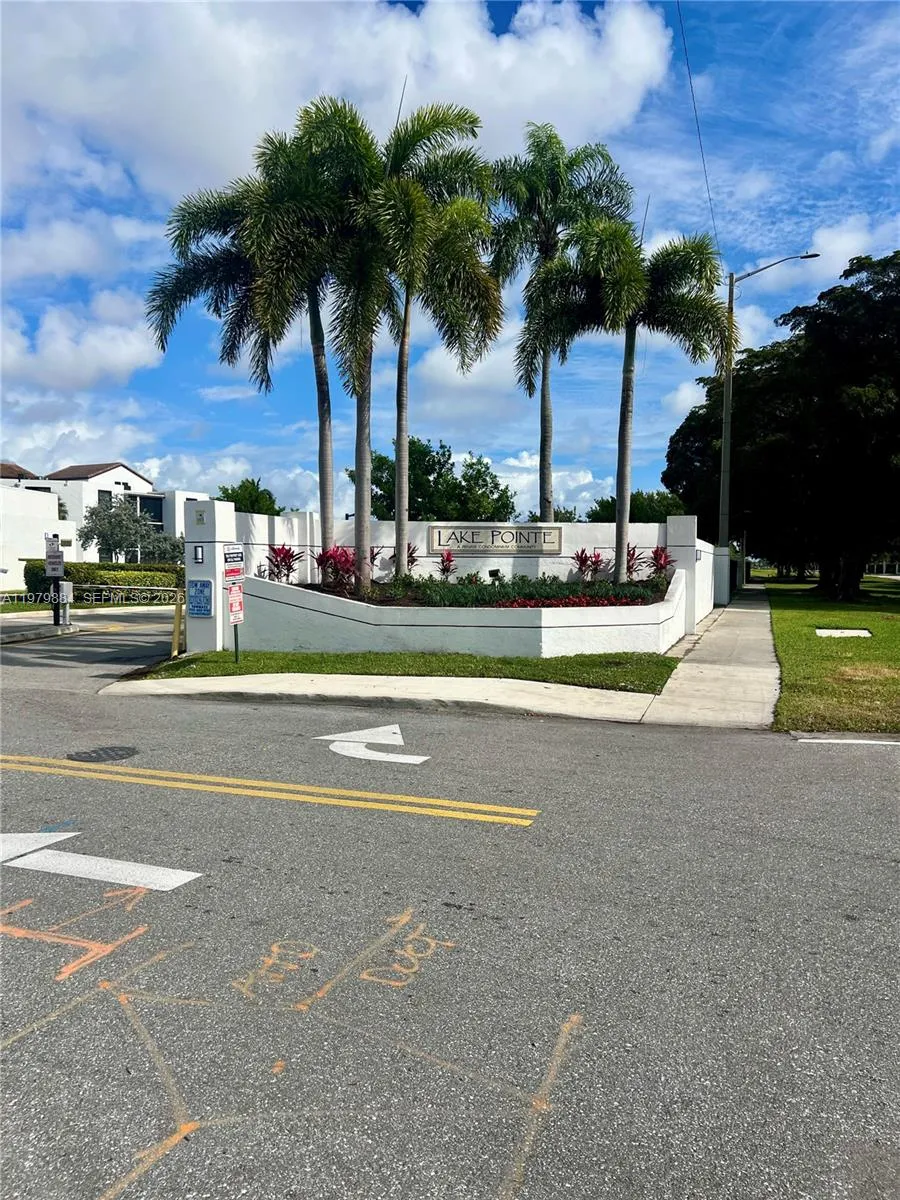 215 Lake Pointe Dr 211, Oakland Park, Florida 3330, Oakland Park, Florida 33309, 2 Bedrooms Bedrooms, ,2 BathroomsBathrooms,Residential Lease,For Rent,215 Lake Pointe Dr 211, Oakland Park, Florida 3330,A11979884 215 Lake Pointe Dr 211, Oakland Park, Florida 3330, Oakland Park, Florida 33309, 2 Bedrooms Bedrooms, ,2 BathroomsBathrooms,Residential Lease,For Rent,215 Lake Pointe Dr 211, Oakland Park, Florida 3330,A11979884