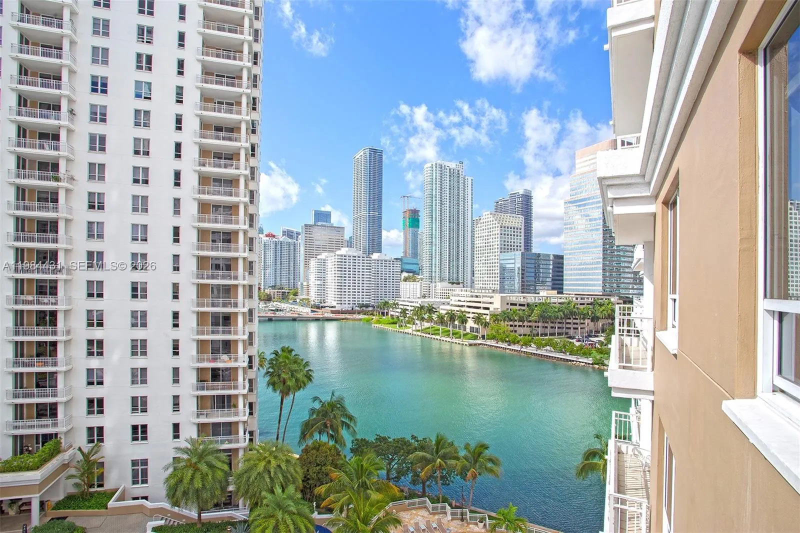 801 Brickell Key Blvd 907, Miami, Florida 33131, Miami, Florida 33131, 1 Bedroom Bedrooms, ,2 BathroomsBathrooms,Residential Lease,For Rent,801 Brickell Key Blvd 907, Miami, Florida 33131,A11984431