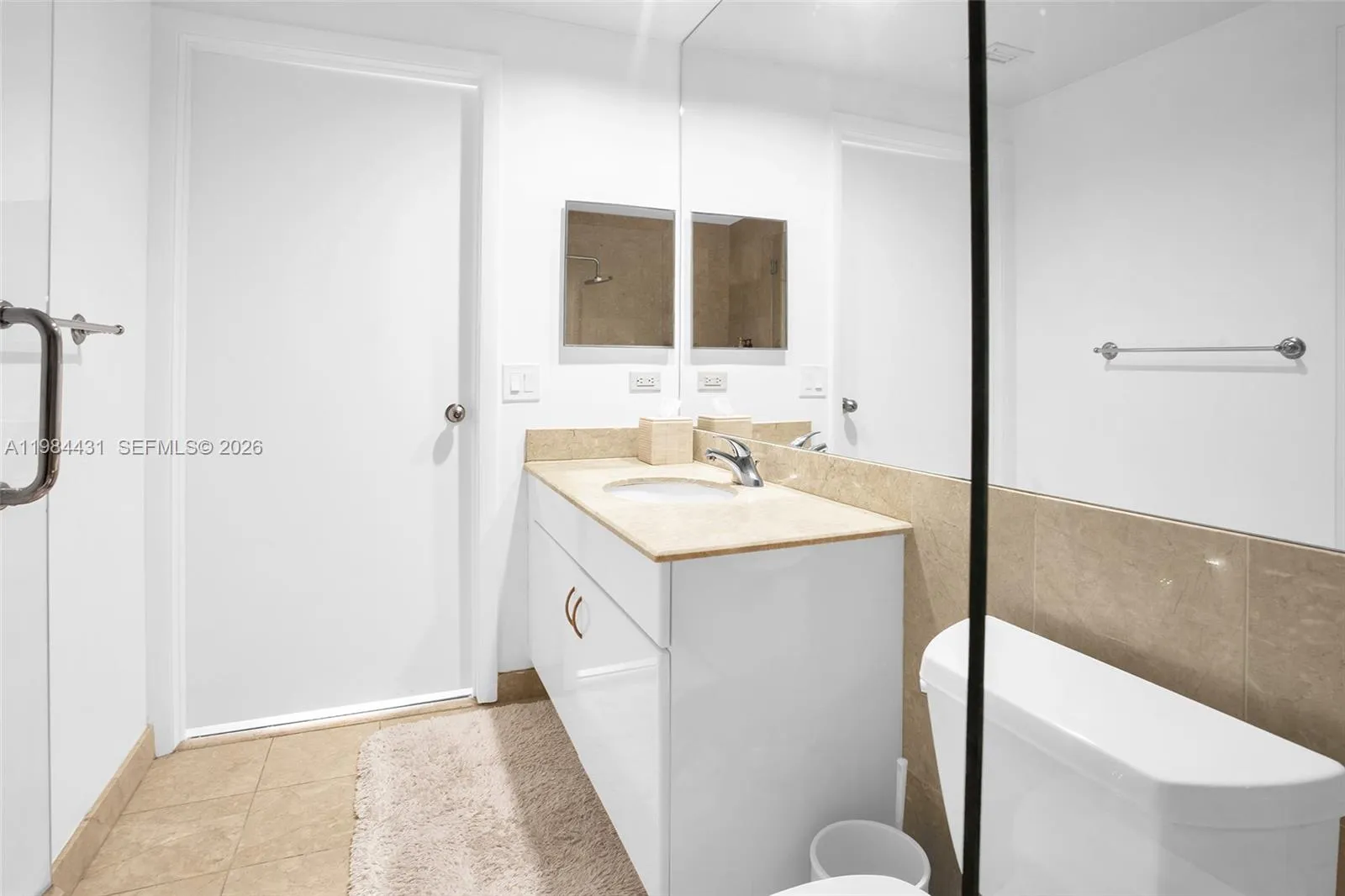 801 Brickell Key Blvd 907, Miami, Florida 33131, Miami, Florida 33131, 1 Bedroom Bedrooms, ,2 BathroomsBathrooms,Residential Lease,For Rent,801 Brickell Key Blvd 907, Miami, Florida 33131,A11984431