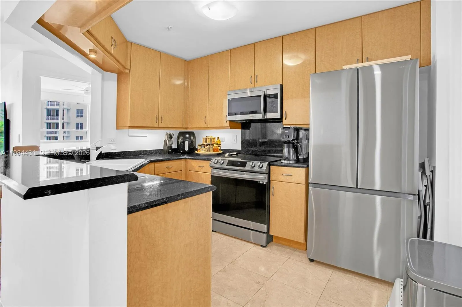 801 Brickell Key Blvd 907, Miami, Florida 33131, Miami, Florida 33131, 1 Bedroom Bedrooms, ,2 BathroomsBathrooms,Residential Lease,For Rent,801 Brickell Key Blvd 907, Miami, Florida 33131,A11984431