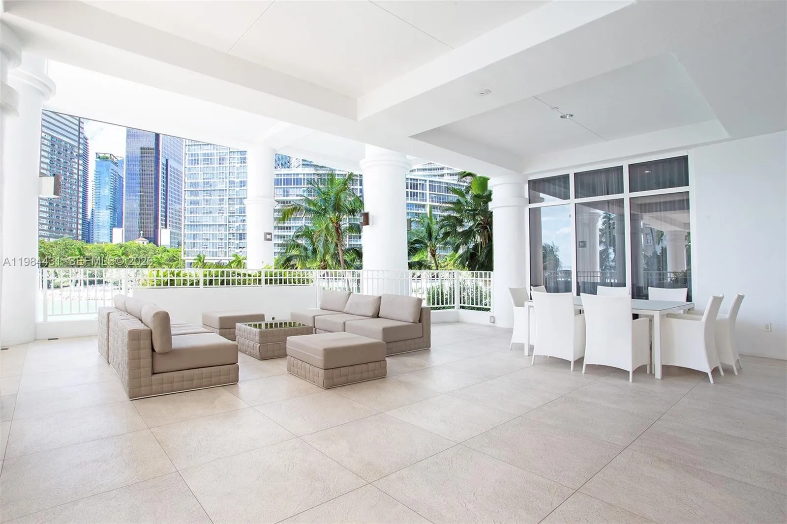 801 Brickell Key Blvd 907, Miami, Florida 33131, Miami, Florida 33131, 1 Bedroom Bedrooms, ,2 BathroomsBathrooms,Residential Lease,For Rent,801 Brickell Key Blvd 907, Miami, Florida 33131,A11984431