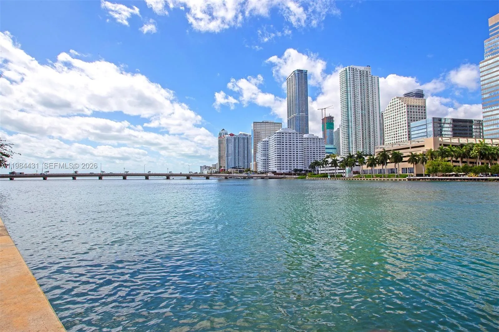 801 Brickell Key Blvd 907, Miami, Florida 33131, Miami, Florida 33131, 1 Bedroom Bedrooms, ,2 BathroomsBathrooms,Residential Lease,For Rent,801 Brickell Key Blvd 907, Miami, Florida 33131,A11984431