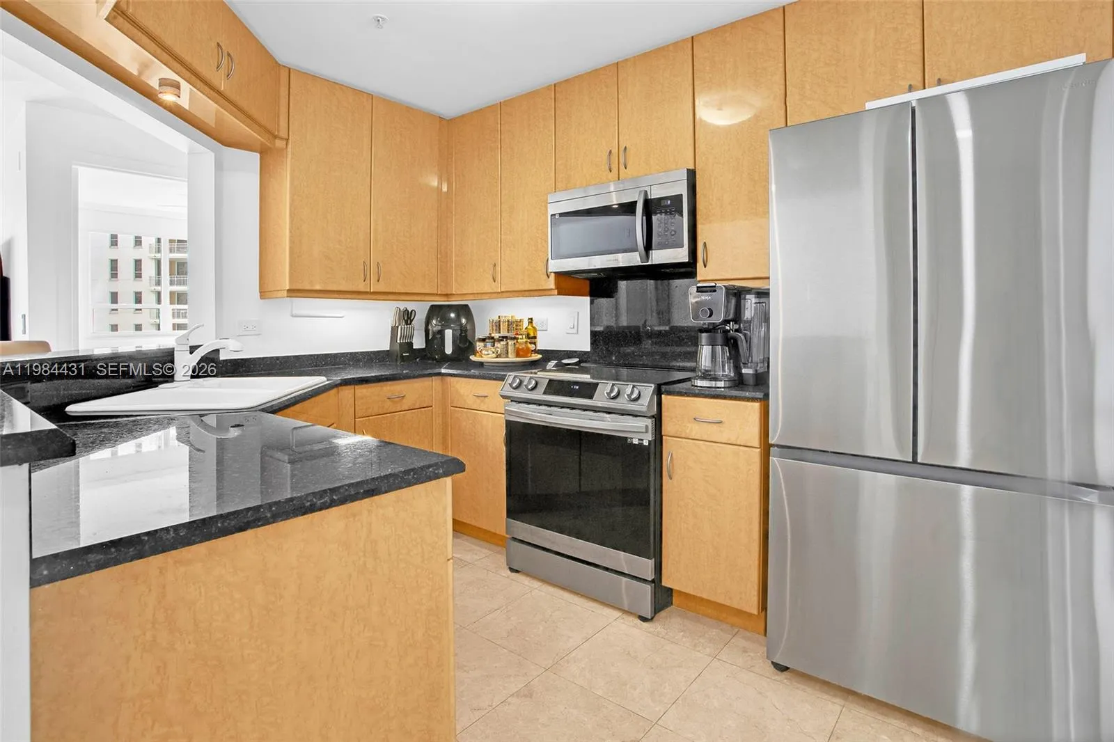 801 Brickell Key Blvd 907, Miami, Florida 33131, Miami, Florida 33131, 1 Bedroom Bedrooms, ,2 BathroomsBathrooms,Residential Lease,For Rent,801 Brickell Key Blvd 907, Miami, Florida 33131,A11984431