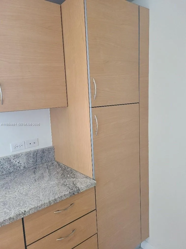 Aventura, Florida 33180, 2 Bedrooms Bedrooms, ,2 BathroomsBathrooms,Residential Lease,For Rent,A11984481