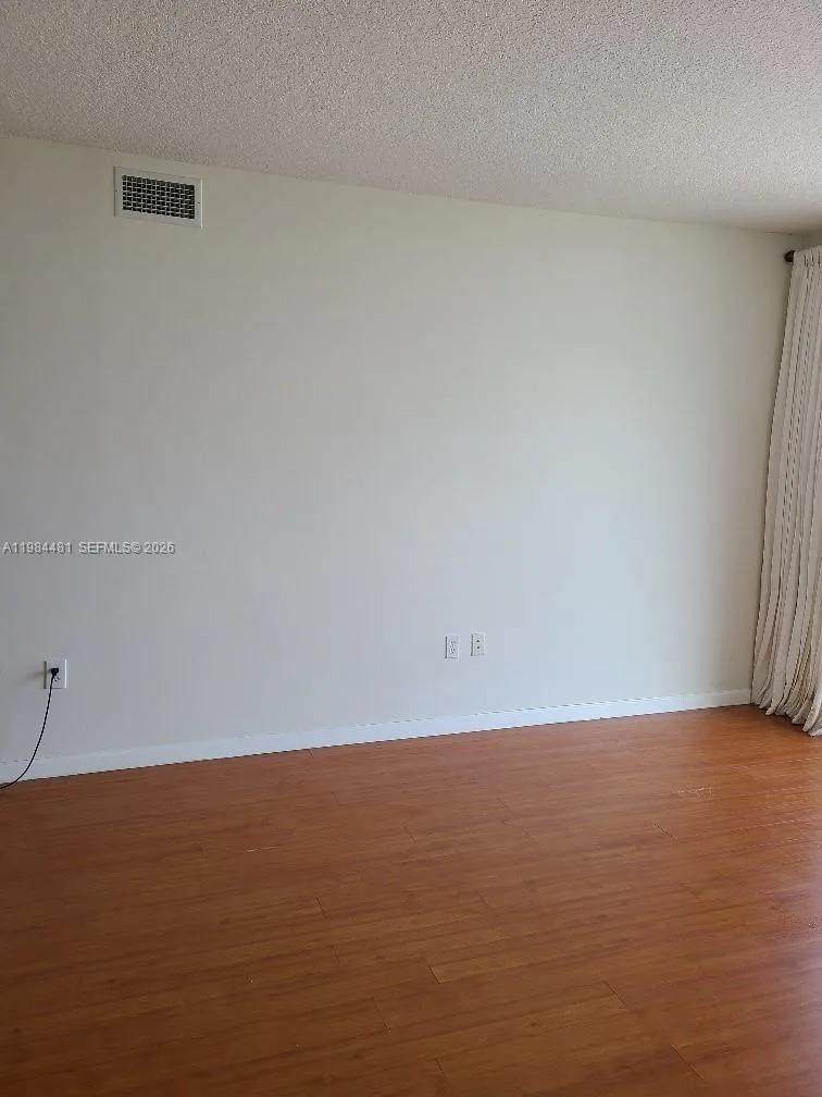 Aventura, Florida 33180, 2 Bedrooms Bedrooms, ,2 BathroomsBathrooms,Residential Lease,For Rent,A11984481