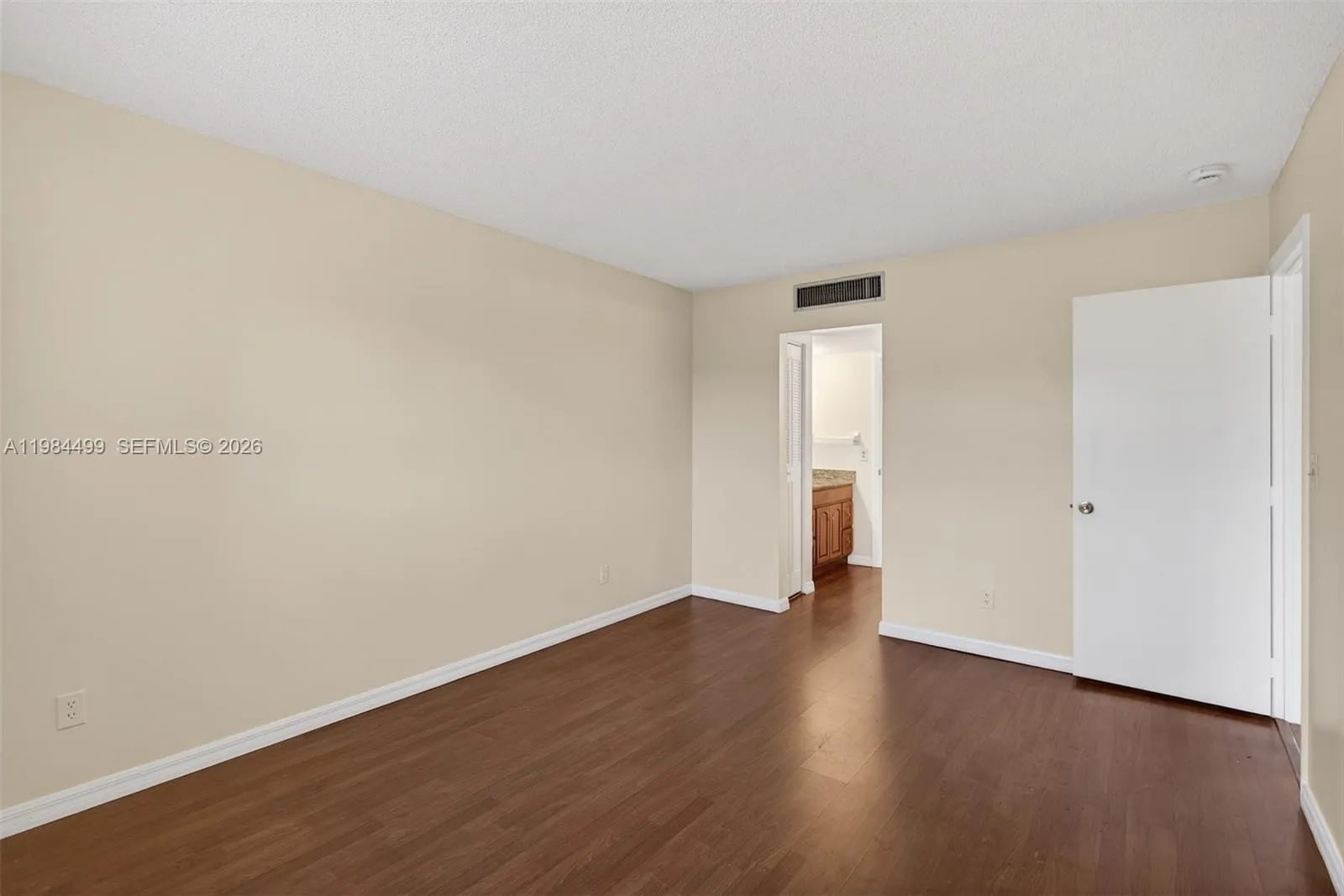 6070 Nw 64th Ave 308, Tamarac, Florida 33319, Tamarac, Florida 33319, 1 Bedroom Bedrooms, ,1 BathroomBathrooms,Residential,For Sale,6070 Nw 64th Ave 308, Tamarac, Florida 33319,A11984499