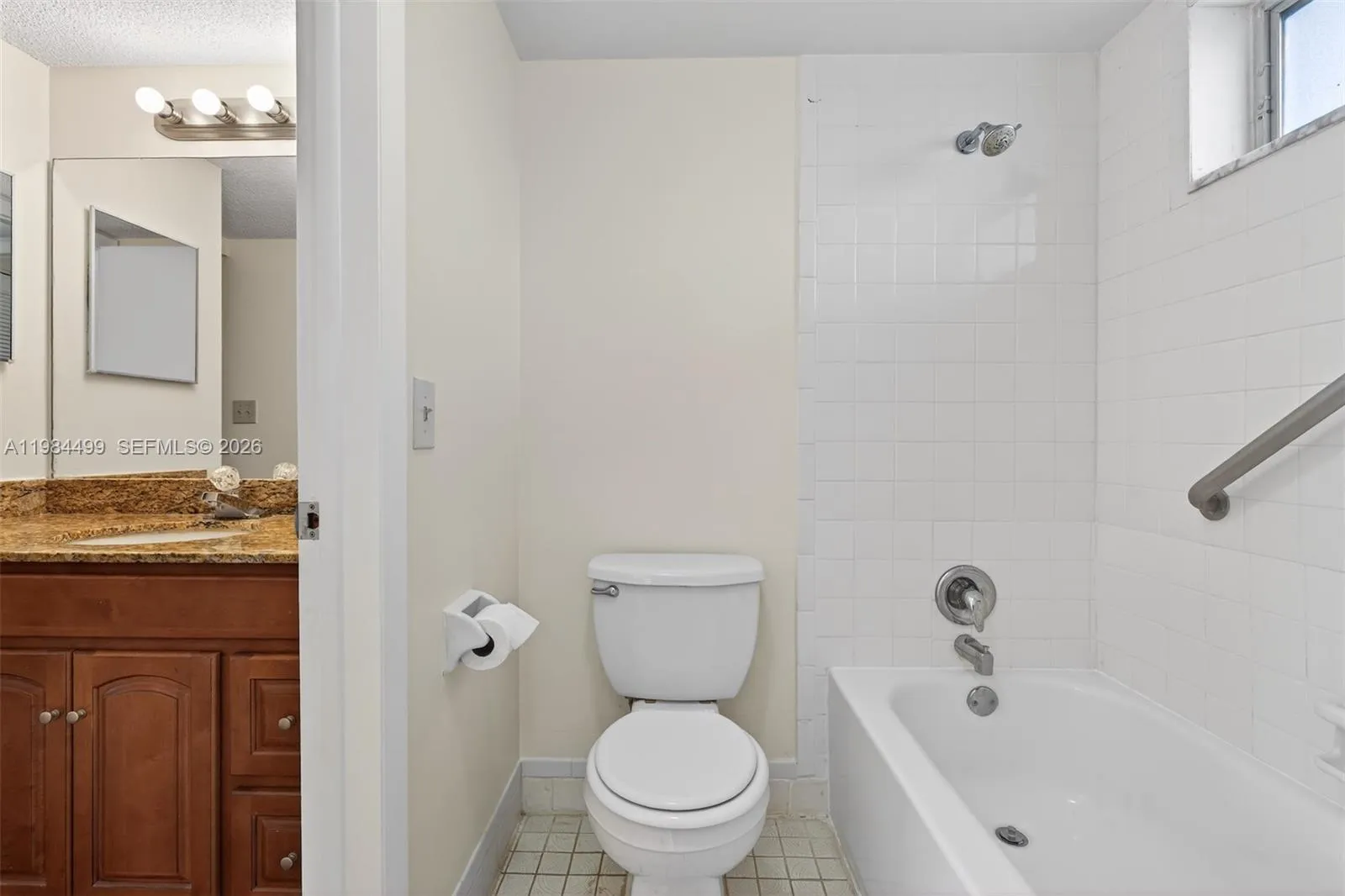 6070 Nw 64th Ave 308, Tamarac, Florida 33319, Tamarac, Florida 33319, 1 Bedroom Bedrooms, ,1 BathroomBathrooms,Residential,For Sale,6070 Nw 64th Ave 308, Tamarac, Florida 33319,A11984499