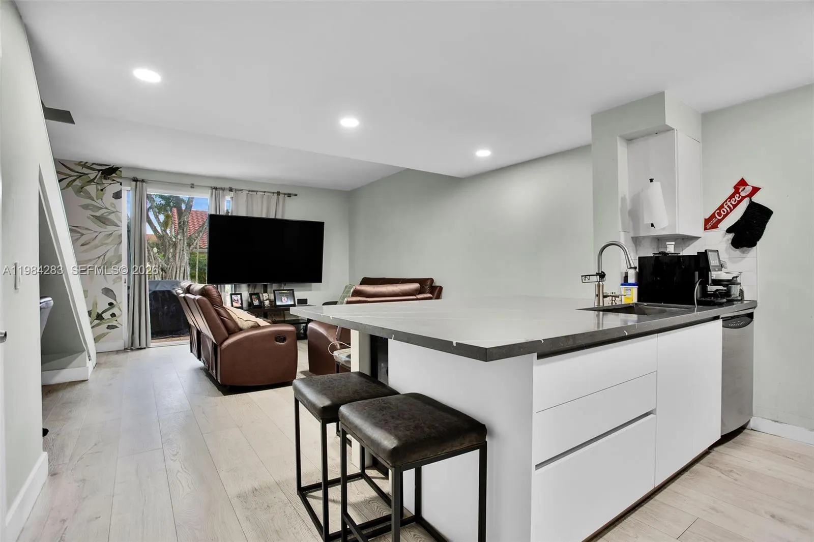 850 Sorrento Dr., Weston, Florida 33326, Weston, Florida 33326, 2 Bedrooms Bedrooms, ,1 BathroomBathrooms,Residential,For Sale,850 Sorrento Dr., Weston, Florida 33326,A11984283