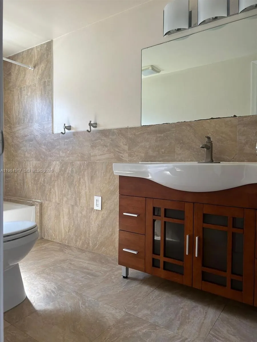 8866 Sw 126th St, Miami, Florida 33176, Miami, Florida 33176, 4 Bedrooms Bedrooms, ,2 BathroomsBathrooms,Residential Lease,For Rent,8866 Sw 126th St, Miami, Florida 33176,A11984317