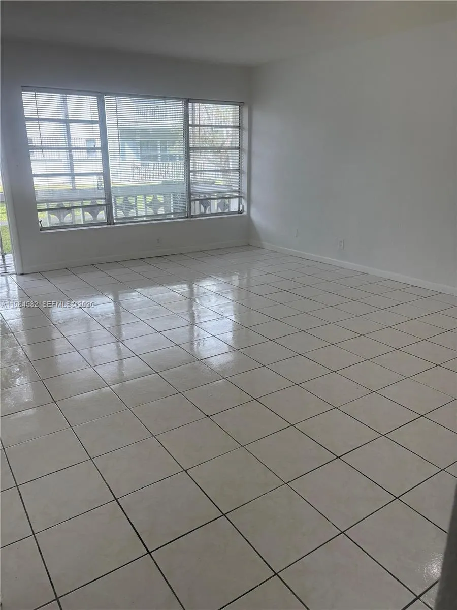 16701 Ne 14th Ave 101, Miami, Florida 33162, Miami, Florida 33162, 1 Bedroom Bedrooms, ,1 BathroomBathrooms,Residential Lease,For Rent,16701 Ne 14th Ave 101, Miami, Florida 33162,A11984532