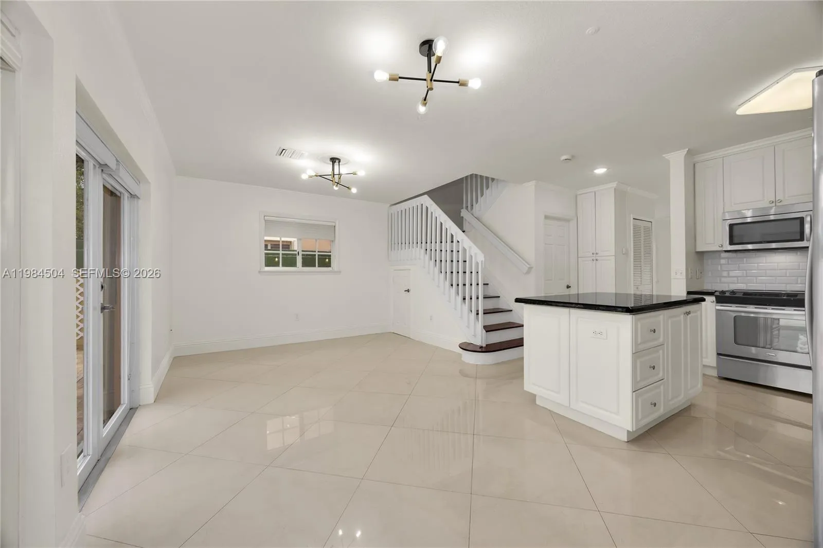 7773 Sw 94th Ln, Miami, Florida 33156, Miami, Florida 33156, 2 Bedrooms Bedrooms, ,3 BathroomsBathrooms,Residential,For Sale,7773 Sw 94th Ln, Miami, Florida 33156,A11984504
