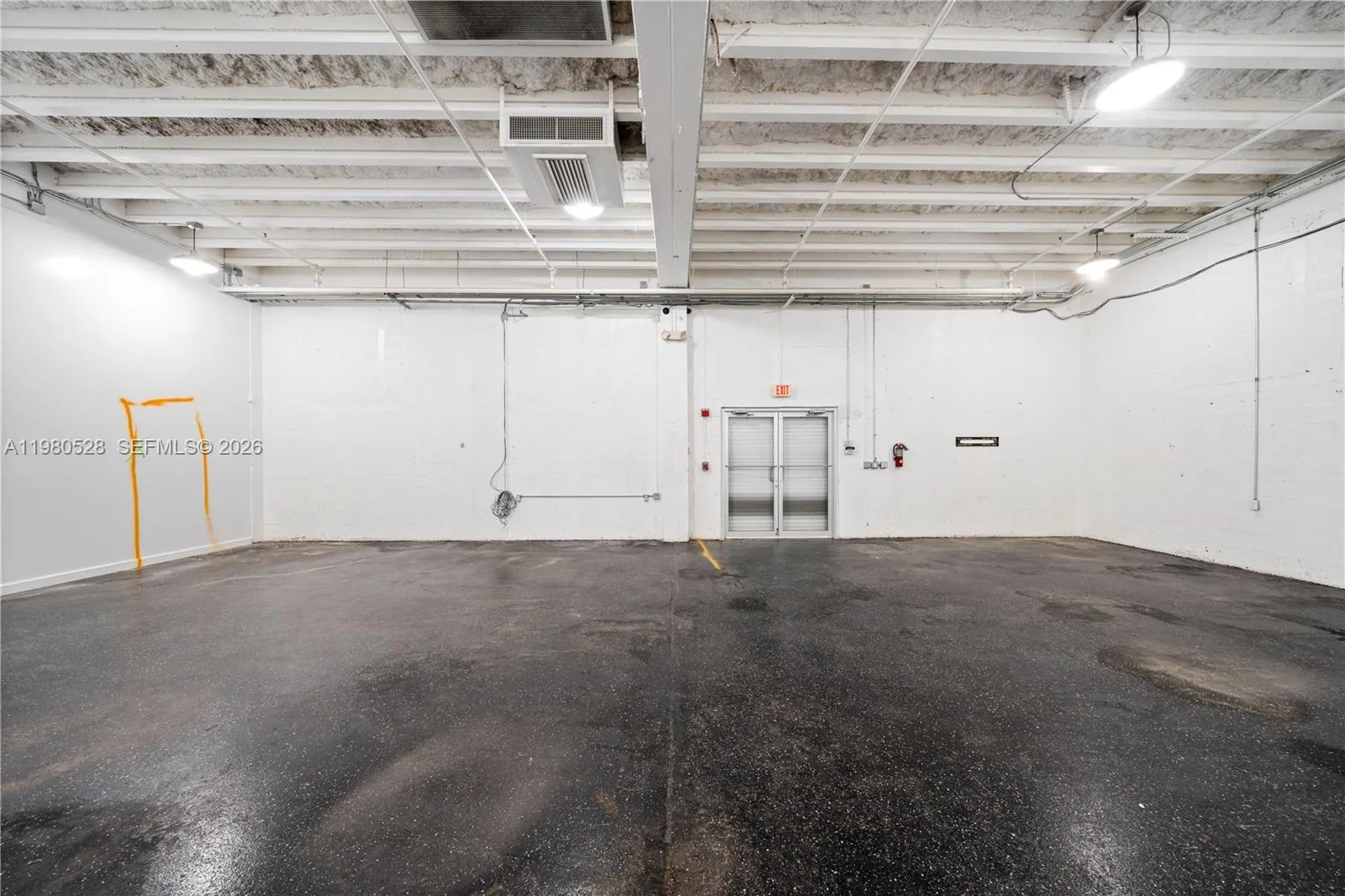 2585 Nw 21st Ter, Miami, Florida 33142, Miami, Florida 33142, ,Commercial Lease,For Rent,2585 Nw 21st Ter, Miami, Florida 33142,A11980528