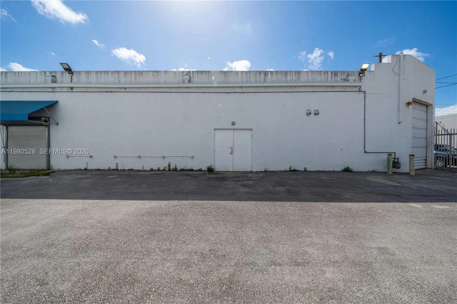2585 Nw 21st Ter, Miami, Florida 33142, Miami, Florida 33142, ,Commercial Lease,For Rent,2585 Nw 21st Ter, Miami, Florida 33142,A11980528