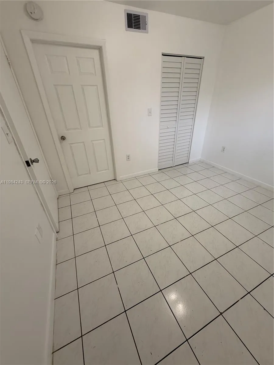 6395 W 22nd Ct 104, Hialeah, Florida 33016, Hialeah, Florida 33016, 1 Bedroom Bedrooms, ,1 BathroomBathrooms,Residential Lease,For Rent,6395 W 22nd Ct 104, Hialeah, Florida 33016,A11984243
