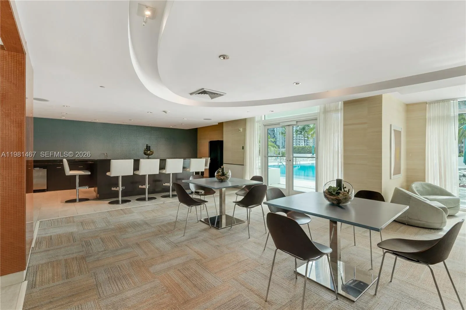 950 Brickell Bay Dr 1403, Miami, Florida 33131, Miami, Florida 33131, 1 Bedroom Bedrooms, ,1 BathroomBathrooms,Residential Lease,For Rent,950 Brickell Bay Dr 1403, Miami, Florida 33131,A11981467