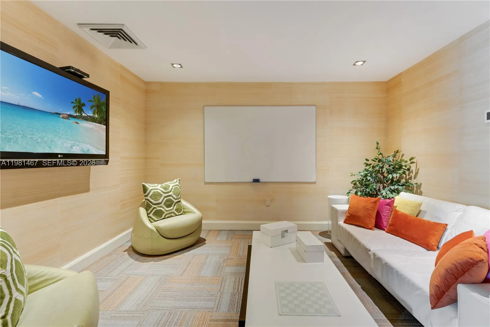 950 Brickell Bay Dr 1403, Miami, Florida 33131, Miami, Florida 33131, 1 Bedroom Bedrooms, ,1 BathroomBathrooms,Residential Lease,For Rent,950 Brickell Bay Dr 1403, Miami, Florida 33131,A11981467