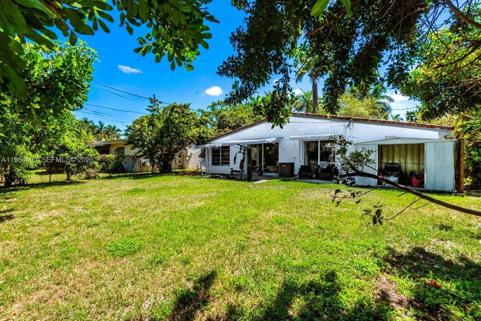 913 Ne 4th St, Hallandale Beach, Florida 33009, Hallandale Beach, Florida 33009, 2 Bedrooms Bedrooms, ,1 BathroomBathrooms,Residential,For Sale,913 Ne 4th St, Hallandale Beach, Florida 33009,A11984590