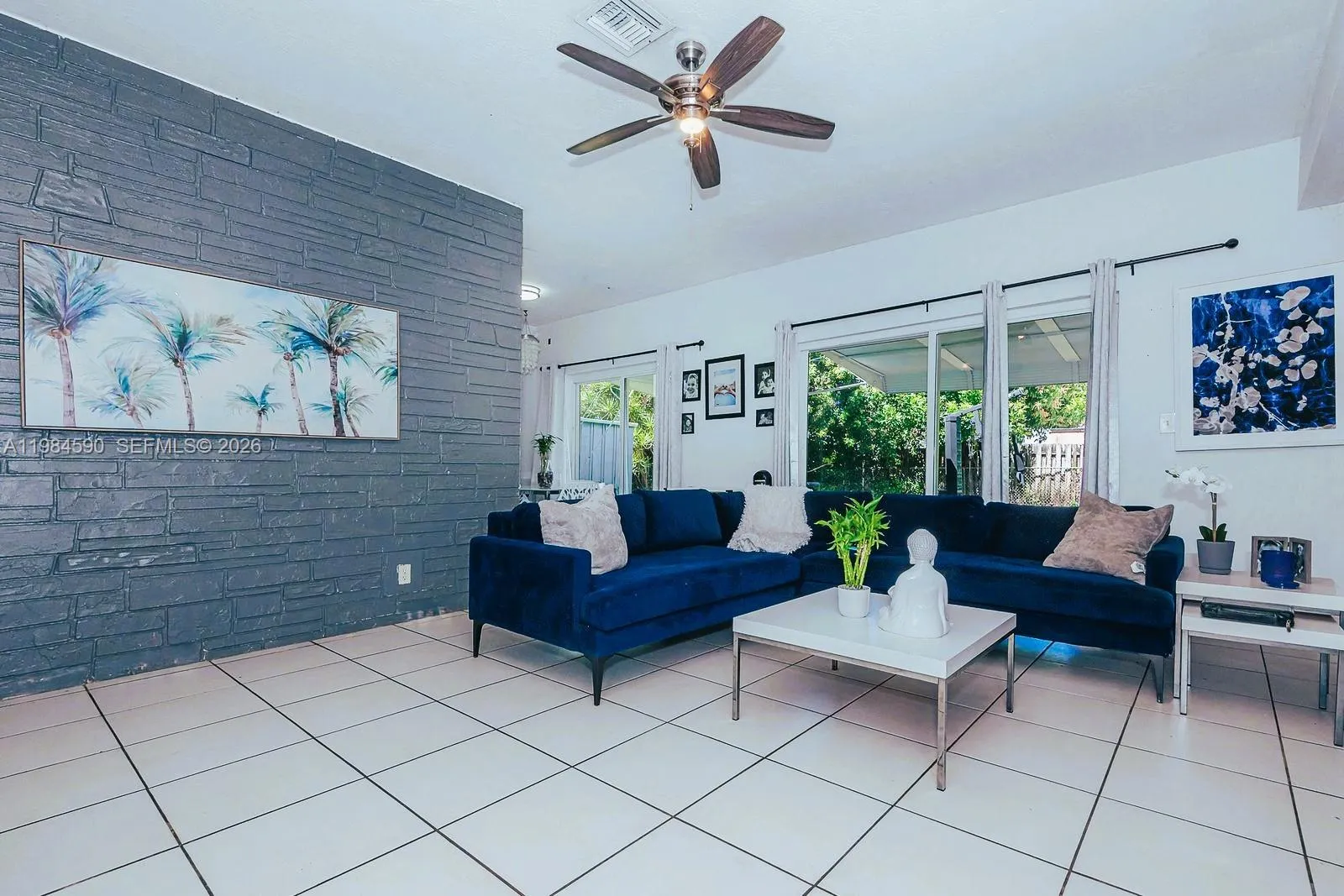 913 Ne 4th St, Hallandale Beach, Florida 33009, Hallandale Beach, Florida 33009, 2 Bedrooms Bedrooms, ,1 BathroomBathrooms,Residential,For Sale,913 Ne 4th St, Hallandale Beach, Florida 33009,A11984590