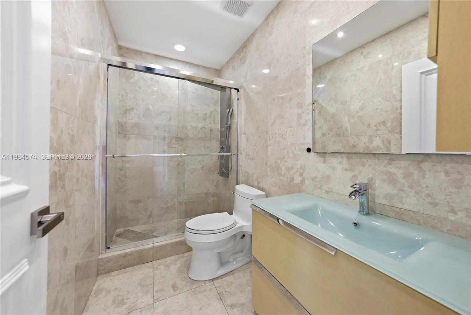 3401 Ne 165th St, North Miami Beach, Florida 33160, North Miami Beach, Florida 33160, 6 Bedrooms Bedrooms, ,5 BathroomsBathrooms,Residential Lease,For Rent,3401 Ne 165th St, North Miami Beach, Florida 33160,A11984574