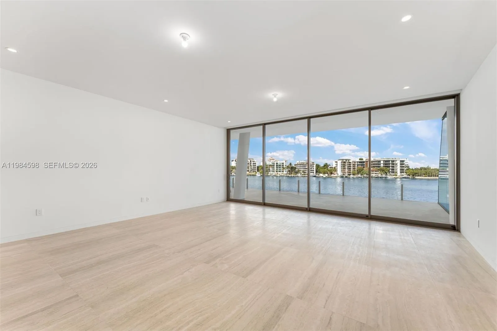 5 Grove Isle Dr L204, Coconut Grove, Florida 33133, Coconut Grove, Florida 33133, 3 Bedrooms Bedrooms, ,3 BathroomsBathrooms,Residential Lease,For Rent,5 Grove Isle Dr L204, Coconut Grove, Florida 33133,A11984598