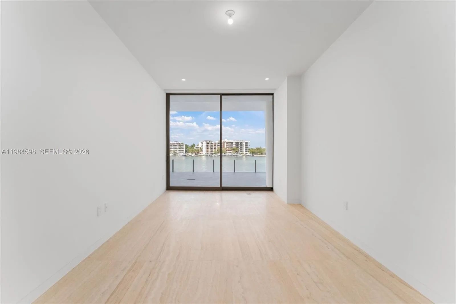 5 Grove Isle Dr L204, Coconut Grove, Florida 33133, Coconut Grove, Florida 33133, 3 Bedrooms Bedrooms, ,3 BathroomsBathrooms,Residential Lease,For Rent,5 Grove Isle Dr L204, Coconut Grove, Florida 33133,A11984598