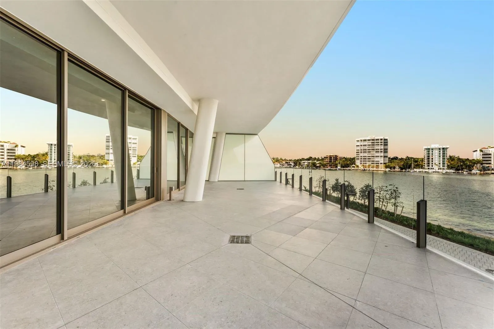 5 Grove Isle Dr L204, Coconut Grove, Florida 33133, Coconut Grove, Florida 33133, 3 Bedrooms Bedrooms, ,3 BathroomsBathrooms,Residential Lease,For Rent,5 Grove Isle Dr L204, Coconut Grove, Florida 33133,A11984598