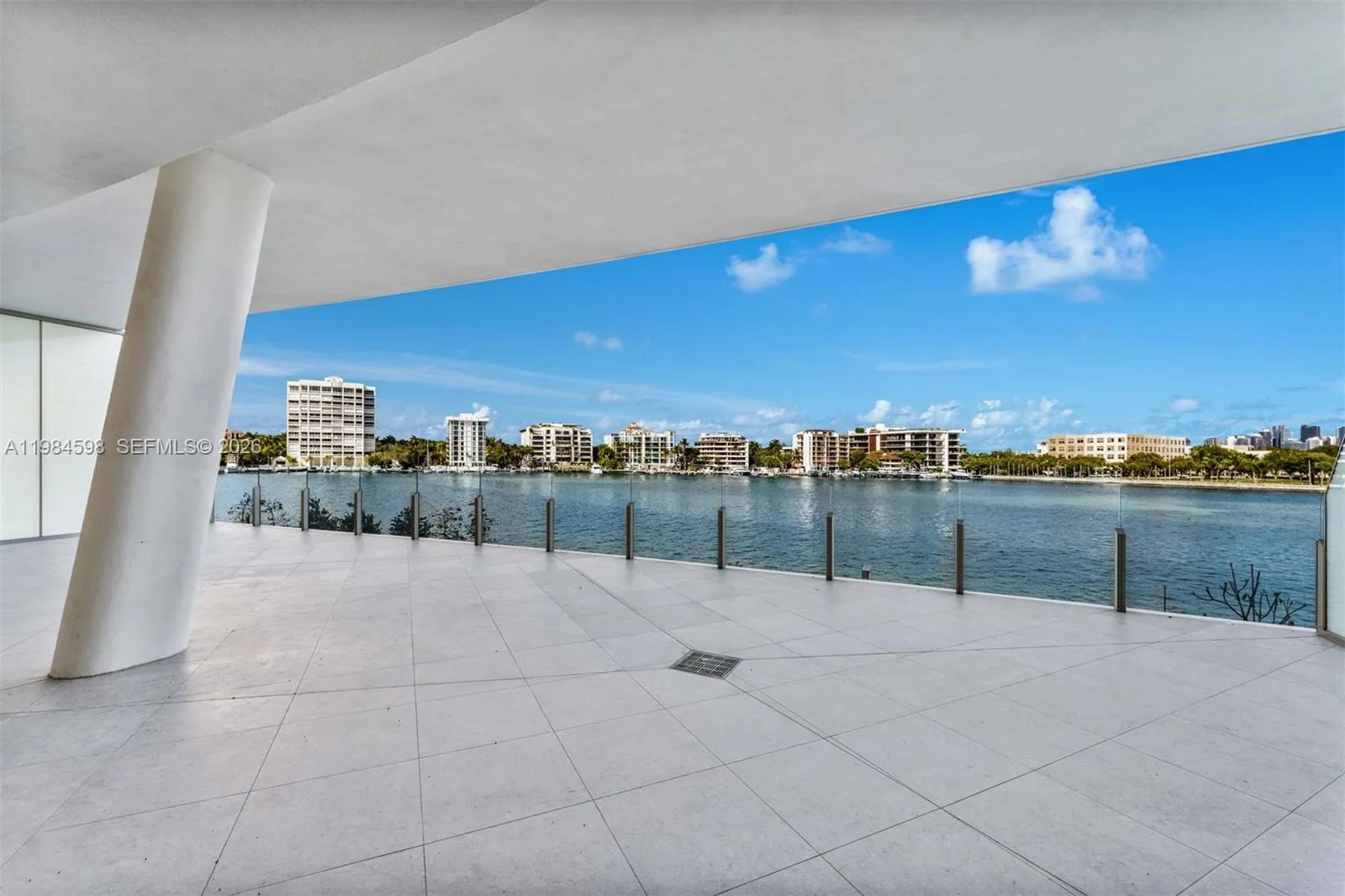 5 Grove Isle Dr L204, Coconut Grove, Florida 33133, Coconut Grove, Florida 33133, 3 Bedrooms Bedrooms, ,3 BathroomsBathrooms,Residential Lease,For Rent,5 Grove Isle Dr L204, Coconut Grove, Florida 33133,A11984598