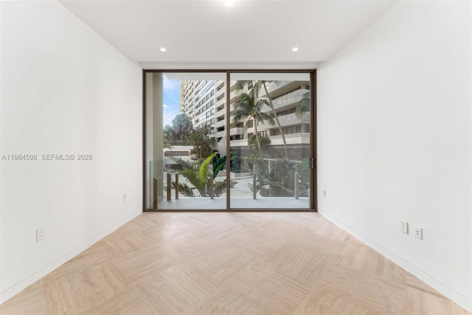 5 Grove Isle Dr L204, Coconut Grove, Florida 33133, Coconut Grove, Florida 33133, 3 Bedrooms Bedrooms, ,3 BathroomsBathrooms,Residential Lease,For Rent,5 Grove Isle Dr L204, Coconut Grove, Florida 33133,A11984598
