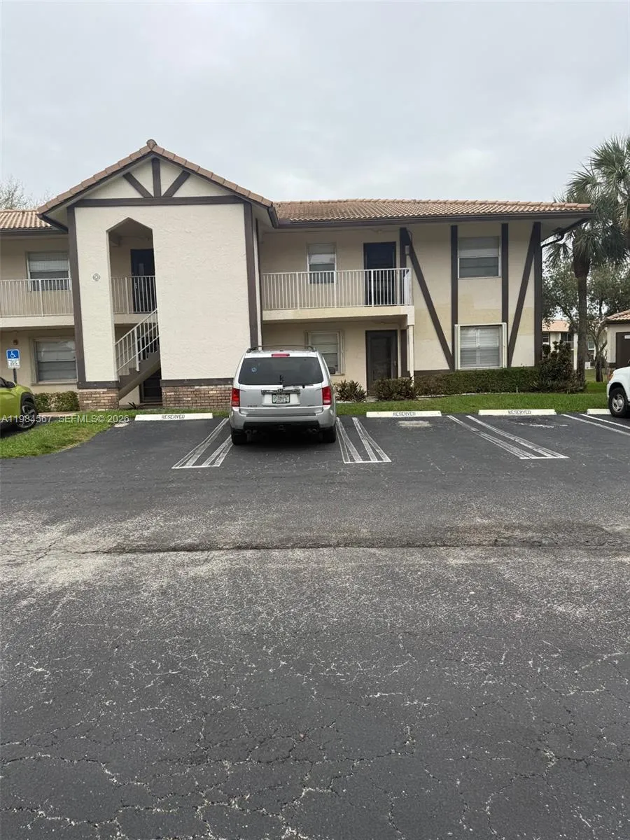 2305 Nw 89th Dr 707, Coral Springs, Florida 33065, Coral Springs, Florida 33065, 2 Bedrooms Bedrooms, ,2 BathroomsBathrooms,Residential,For Sale,2305 Nw 89th Dr 707, Coral Springs, Florida 33065,A11984567