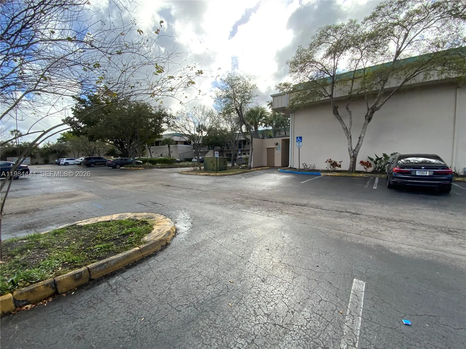270 S University Dr 284, Plantation, Florida 33324, Plantation, Florida 33324, ,Commercial Lease,For Rent,270 S University Dr 284, Plantation, Florida 33324,A11984444