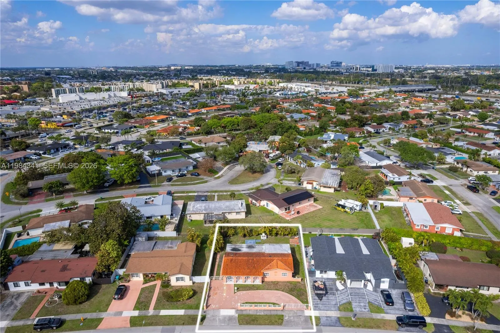 2791 Village Green Dr, Miami, Florida 33175, Miami, Florida 33175, 4 Bedrooms Bedrooms, ,2 BathroomsBathrooms,Residential,For Sale,2791 Village Green Dr, Miami, Florida 33175,A11984341