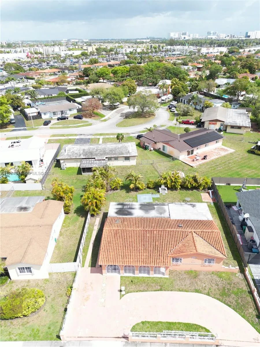 2791 Village Green Dr, Miami, Florida 33175, Miami, Florida 33175, 4 Bedrooms Bedrooms, ,2 BathroomsBathrooms,Residential,For Sale,2791 Village Green Dr, Miami, Florida 33175,A11984341